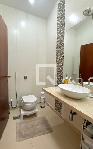 Casa de condomínio à venda com 700m², 5 quartos e 5 vagasBanheiro da Suíte 4