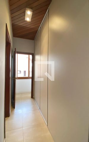 Casa de condomínio à venda com 700m², 5 quartos e 5 vagasCloset da suíte 3