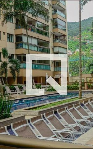 Apartamento à venda com 75m², 2 quartos e 1 vagaÁrea comum