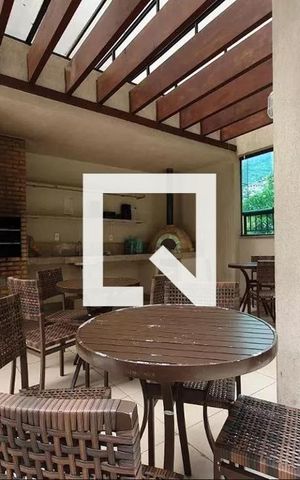 Apartamento à venda com 75m², 2 quartos e 1 vagaÁrea comum