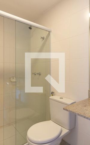 Apartamento à venda com 75m², 2 quartos e 1 vagaBanheiro da Suíte