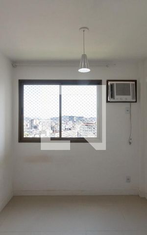 Apartamento à venda com 75m², 2 quartos e 1 vagaSuíte