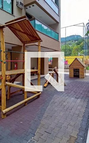 Apartamento à venda com 75m², 2 quartos e 1 vagaÁrea comum