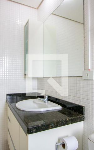 Apartamento à venda com 132m², 3 quartos e 3 vagas Apartamento à venda com 132m², 3 quartos e 3 vagasBanheiro do quarto 3