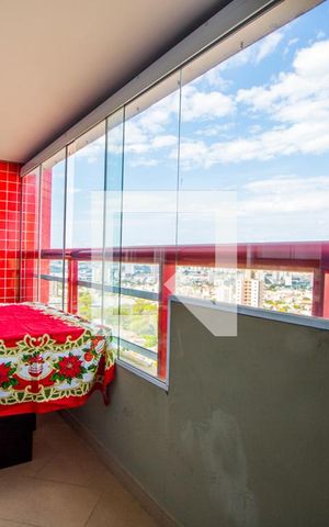 Apartamento à venda com 132m², 3 quartos e 3 vagas Apartamento à venda com 132m², 3 quartos e 3 vagasVaranda