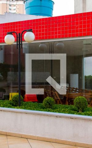 Apartamento à venda com 132m², 3 quartos e 3 vagas Apartamento à venda com 132m², 3 quartos e 3 vagasÁrea comum - Churrasqueira