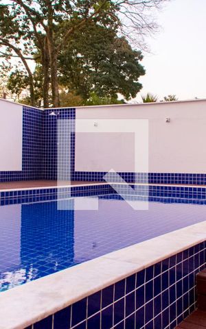 Apartamento à venda com 132m², 3 quartos e 3 vagas Apartamento à venda com 132m², 3 quartos e 3 vagasÁrea comum - Piscina