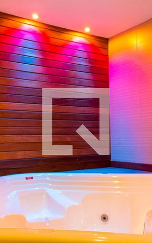 Apartamento à venda com 132m², 3 quartos e 3 vagas Apartamento à venda com 132m², 3 quartos e 3 vagasÁrea comum - Sauna