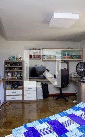 Casa de condomínio à venda com 1000m², 5 quartos e 3 vagasSuíte 3