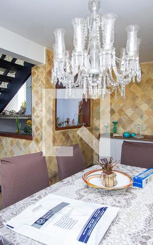 Casa de condomínio à venda com 1000m², 5 quartos e 3 vagasSala de Jantar