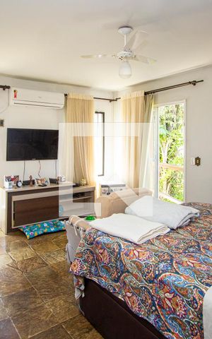 Casa de condomínio à venda com 1000m², 5 quartos e 3 vagasSuíte 2