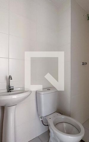 Apartamento à venda com 33m², 2 quartos e sem vagaBanheiro