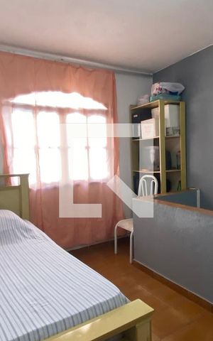 Casa à venda com 250m², 3 quartos e 1 vagaSala de TV