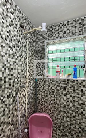 Casa à venda com 250m², 3 quartos e 1 vagaBanheiro 1