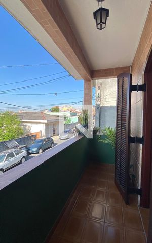 Casa à venda com 250m², 3 quartos e 1 vagaSacada do Quarto 1