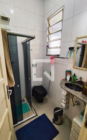 Casa à venda com 450m², 4 quartos e 3 vagas Casa à venda com 450m², 4 quartos e 3 vagasBanheiro 2
