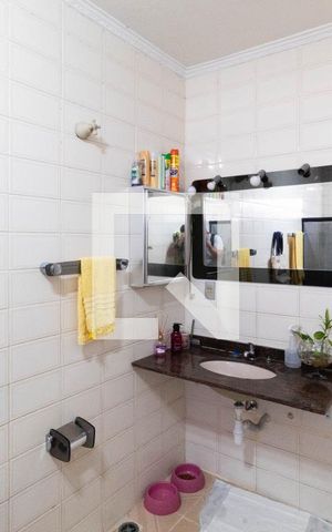 Casa à venda com 157m², 3 quartos e 2 vagas Casa à venda com 157m², 3 quartos e 2 vagasBanheiro da Suíte 2