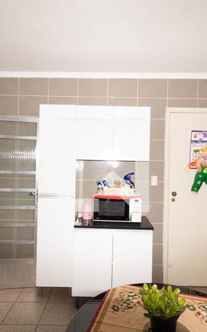Casa à venda com 157m², 3 quartos e 2 vagas Casa à venda com 157m², 3 quartos e 2 vagasCozinha