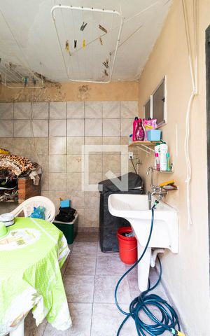 Casa à venda com 157m², 3 quartos e 2 vagas Casa à venda com 157m², 3 quartos e 2 vagasÁrea de Serviço