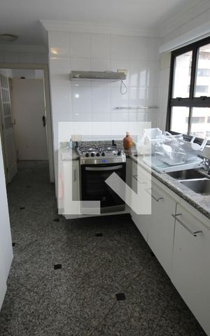 Apartamento para alugar com 163m², 3 quartos e 3 vagasCozinha