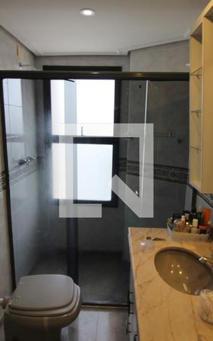 Apartamento para alugar com 163m², 3 quartos e 3 vagasBanheiro da Suíte 2