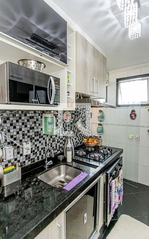 Apartamento à venda com 60m², 2 quartos e 1 vagaCozinha