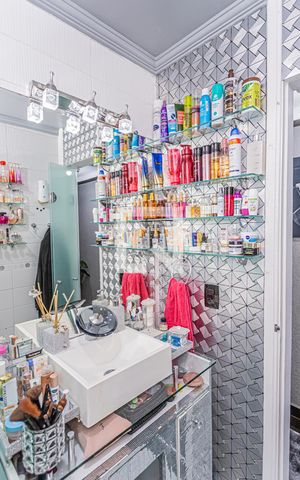 Apartamento à venda com 60m², 2 quartos e 1 vagaBanheiro