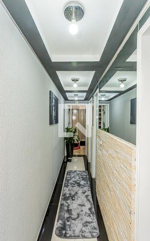 Apartamento à venda com 60m², 2 quartos e 1 vagaCorredor