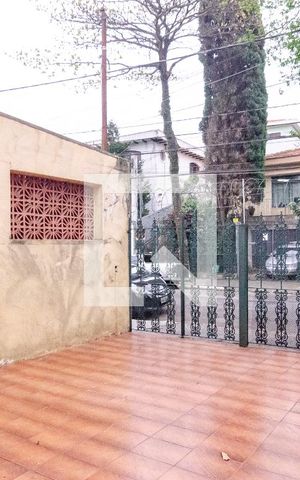 Casa à venda com 175m², 4 quartos e 2 vagas Casa à venda com 175m², 4 quartos e 2 vagasGaragem