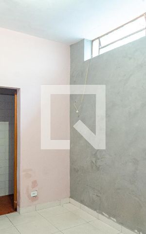 Casa à venda com 175m², 4 quartos e 2 vagas Casa à venda com 175m², 4 quartos e 2 vagasQuarto de Serviço