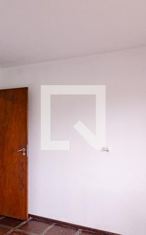 Casa à venda com 175m², 4 quartos e 2 vagas Casa à venda com 175m², 4 quartos e 2 vagasQuarto 4