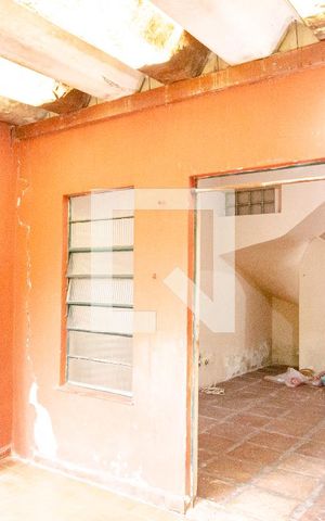 Casa à venda com 175m², 4 quartos e 2 vagas Casa à venda com 175m², 4 quartos e 2 vagasChurrasqueira