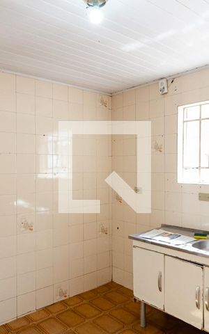 Casa à venda com 65m², 2 quartos e 1 vaga Casa à venda com 65m², 2 quartos e 1 vagaCozinha