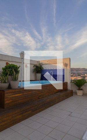 Apartamento à venda com 103m², 2 quartos e 2 vagas Apartamento à venda com 103m², 2 quartos e 2 vagasPiscina