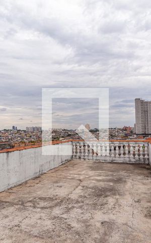 Casa à venda com 196m², 3 quartos e 2 vagasQuintal