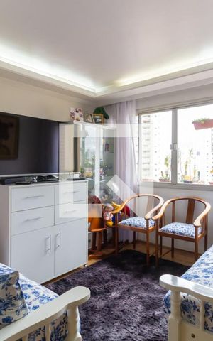Apartamento à venda com 70m², 2 quartos e 1 vaga Apartamento à venda com 70m², 2 quartos e 1 vagaSala