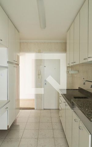 Apartamento para alugar com 94m², 3 quartos e 2 vagasCozinha