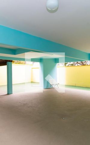Apartamento para alugar com 50m², 2 quartos e sem vaga Apartamento para alugar com 50m², 2 quartos e sem vagaÁrea Comum - Salão de Festas