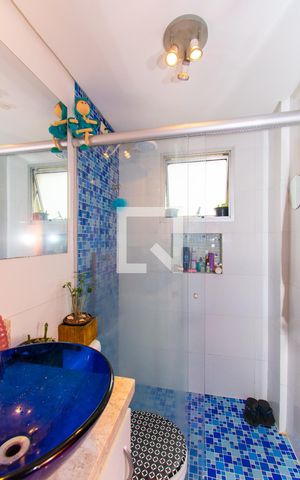 Apartamento para alugar com 50m², 2 quartos e sem vaga Apartamento para alugar com 50m², 2 quartos e sem vagaBanheiro