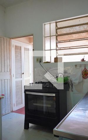 Casa à venda com 450m², 3 quartos e 3 vagasCozinha