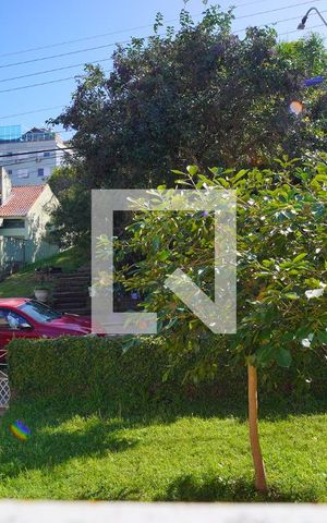 Casa à venda com 450m², 3 quartos e 3 vagasSala - Vista