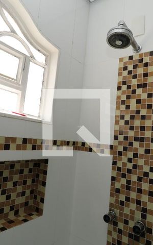 Casa para alugar com 100m², 4 quartos e 8 vagasBanheiro 3