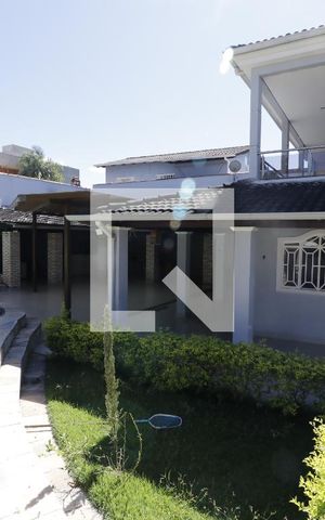 Casa para alugar com 100m², 4 quartos e 8 vagasÁrea Externa