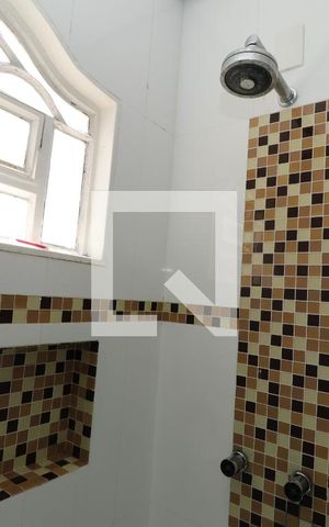 Casa para alugar com 100m², 4 quartos e 8 vagasBanheiro 3