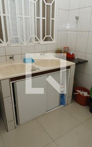 Casa para alugar com 100m², 4 quartos e 8 vagasÁrea de Serviço