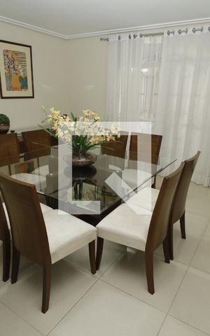 Casa para alugar com 100m², 4 quartos e 8 vagasCopa