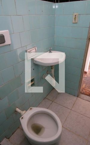 Apartamento à venda com 33m², 1 quarto e sem vagaBanheiro