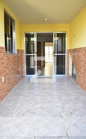 Casa para alugar com 110m², 2 quartos e 1 vagaGaragem e Entrada
