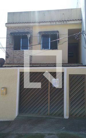Casa para alugar com 110m², 2 quartos e 1 vaga Casa para alugar com 110m², 2 quartos e 1 vagaFachada