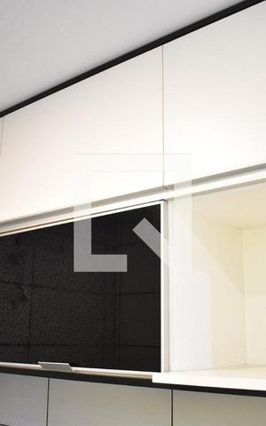 Casa para alugar com 110m², 2 quartos e 1 vagaCozinha - Armários